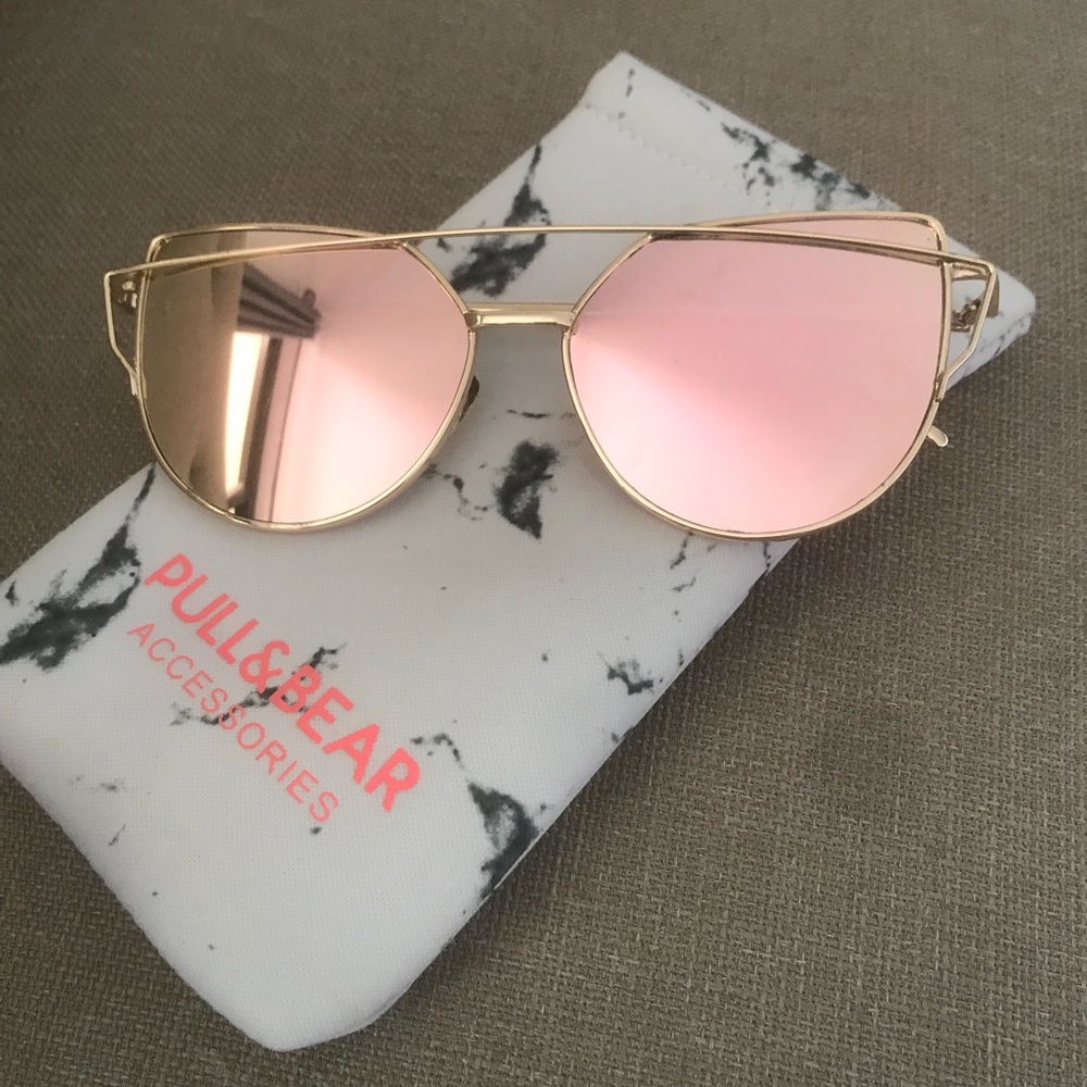 PULL&BEAR pink mirror sunglasses!